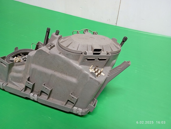 фото №10, Лампа права перед mercedes s клас w126 79-91 1305235092 1305620452 bosch