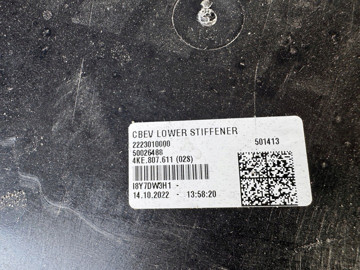 фото №10, Audi e-tron 4ke бампер перед оригинальный комплектный