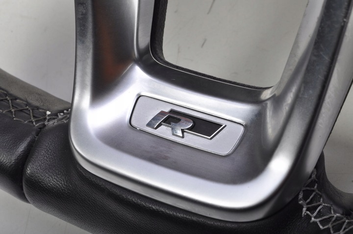 фото №11, Vw tiguan ii руль кожаный лепестки