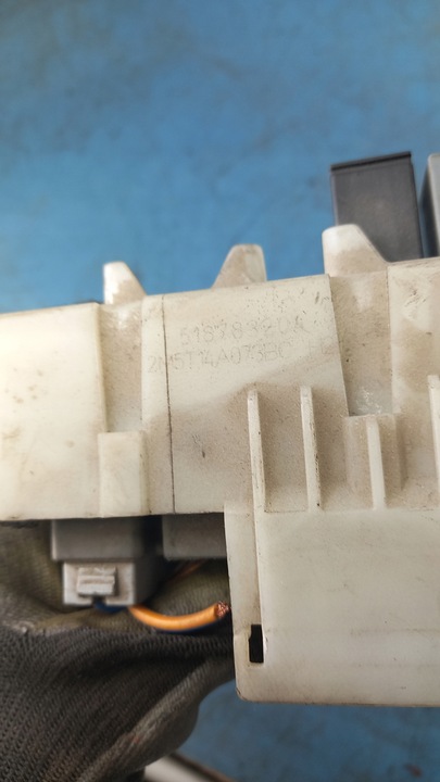 фото №4, Коробка bezp. ford focus