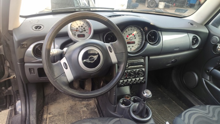 фото №10, Сиденье левое правое диван сиденья kpl mini one cooper i r50 03r