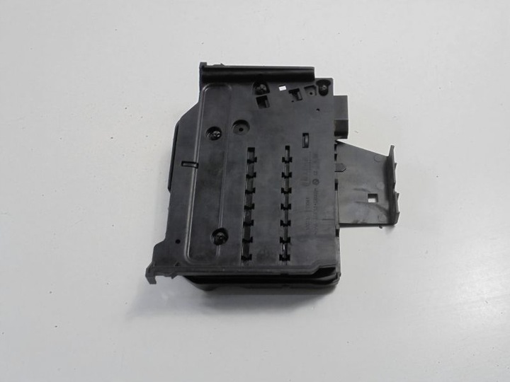 фото №7, Ford focus mk3 коробка запобіжників av6t14a067bc