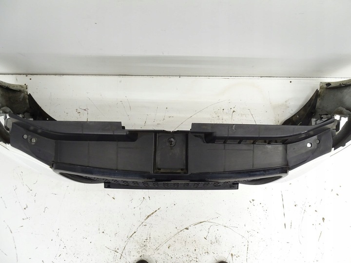 фото №11, Бампер перед переднее audi a3 8p рестайлинг 08-12e s-line белый ly9c