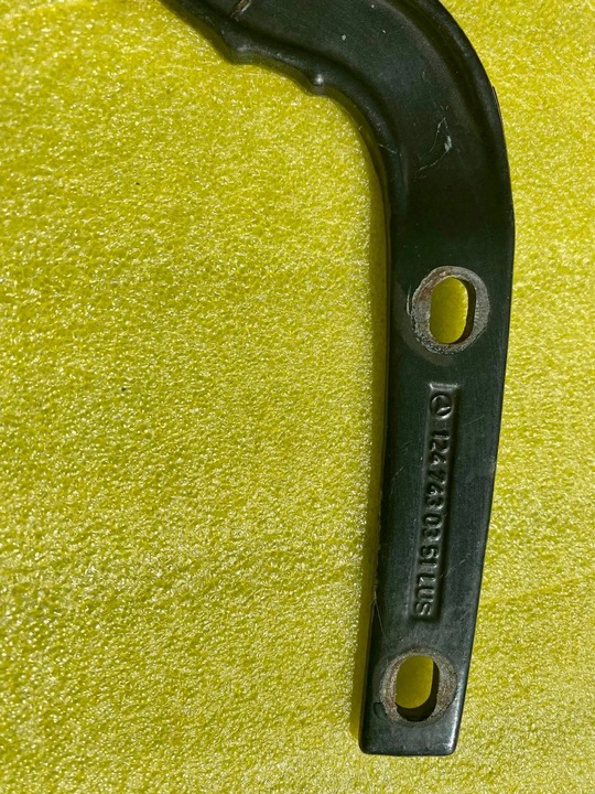 фото №5, Mercedes w124 універсал петля амортизатор кришки зад