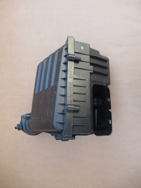 фото №8, Audi q3 83a корпус фільтра повітря 5q0129607aa