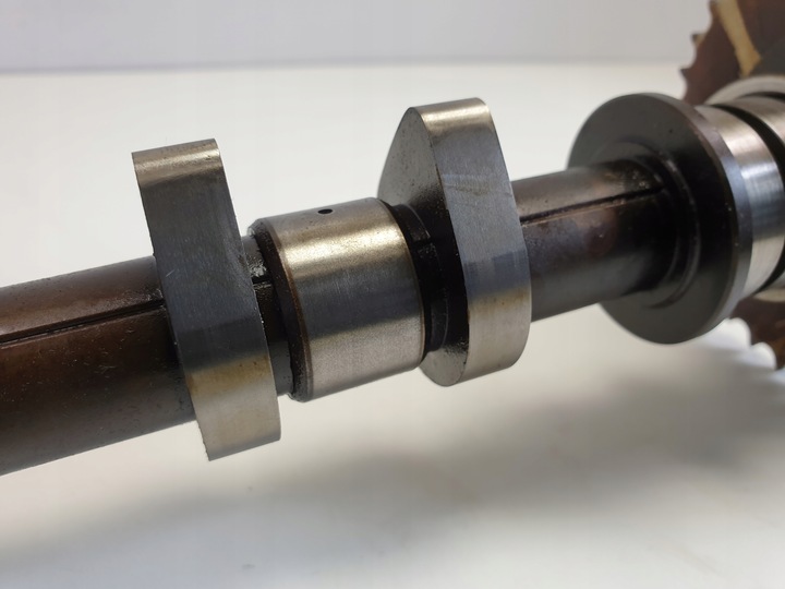 фото №7, Subaru legacy iv 3.0 h6 вал распределительный вал выпускной