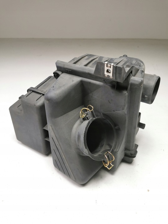 фото №7, Корпус, фільтр повітря ford escort od 1/1995-10/1996 оригінальний номер 7396922