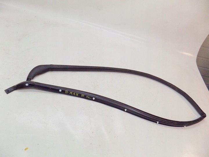 фото №4, Ford b-max 2014r - прокладка верхняя правая