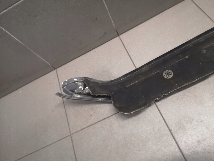 фото №5, Перегородка стена audi a3 8p 8p0805275d