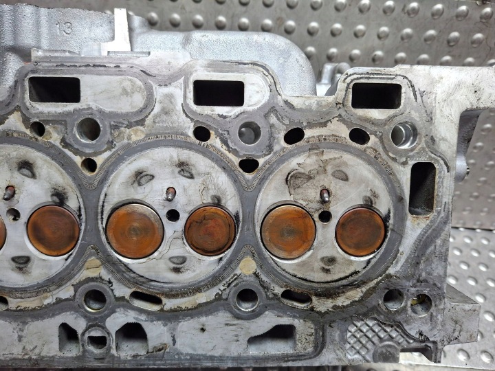 фото №11, Головка двигуна 9684487210 citroen berlingo iii partner iii 1.6 ehdi 2012-