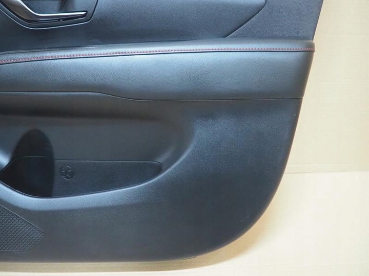 фото №4, Оббивка двері правих передніх hyundai tucson iv