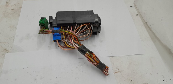 фото №8, Коробка запобіжників peugeot partner 2.0 hdi 02r