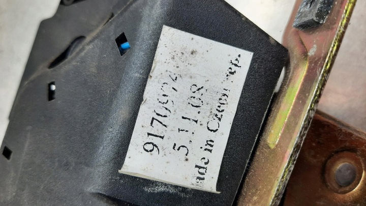 фото №5, Замок крышки оригинальный номер 9170974 volvo s80 98-06r