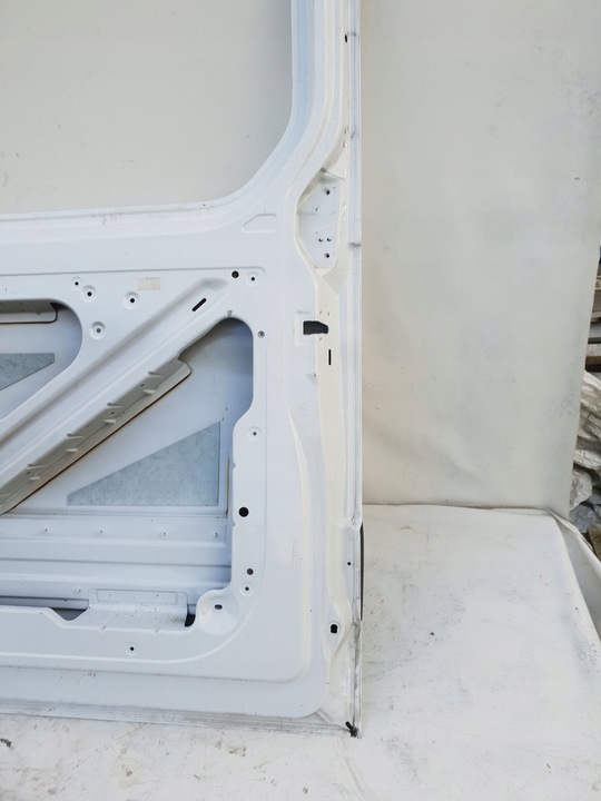 фото №13, Mercedes sprinter w907 w910 18- дверь bok правые зад сдвижные a9107320900