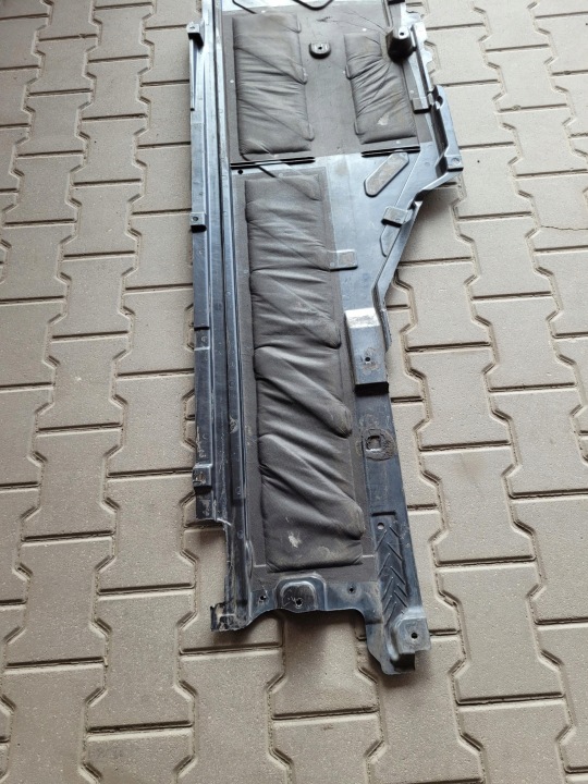 фото №11, Захист шасі права a2136804006 mercedes w213 e 220 d 2.0 cdi