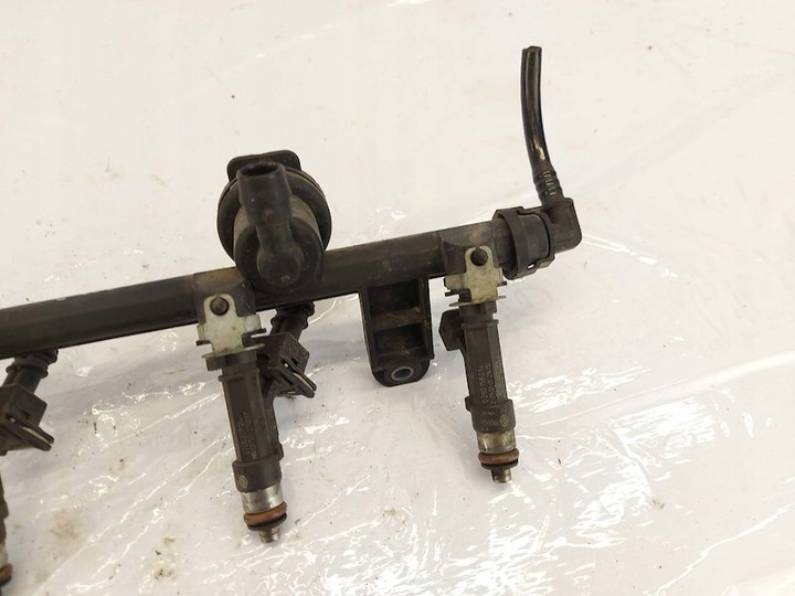 фото №8, Инжектор планка впрыскивающий 7700274294 0280158034 dacia renault 1.4 8v k7j