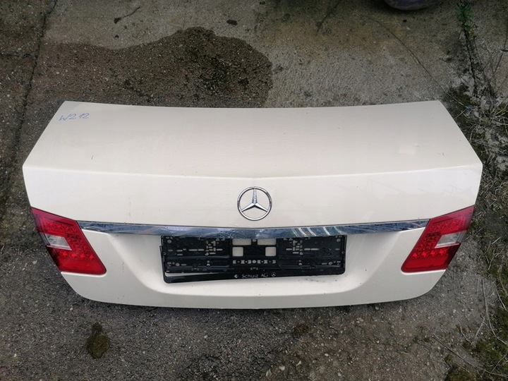 фото №1, Mercedes e-klasa w212 09-r крышка багажника