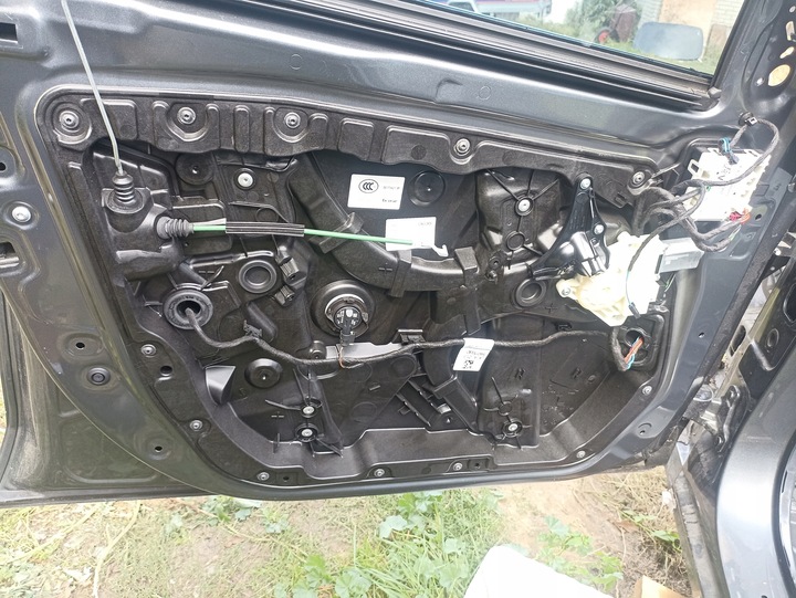 фото №7, Mercedes w213 e-klasa дверь левая перед rzednie левая 992