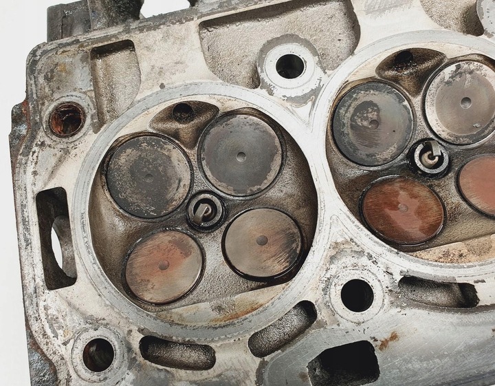 фото №14, Головка кришка vw golf vi cav 1.4 tsi 03c103475bc