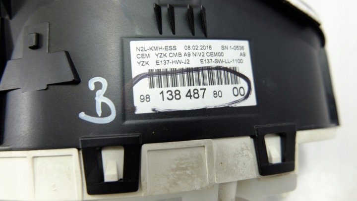 фото №8, Peugeot 208 1.2 vti панель приборов 9813848780