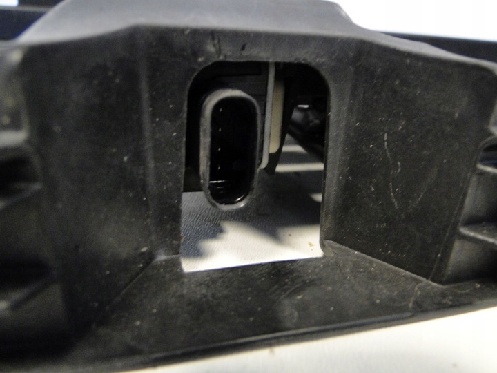 фото №9, Mercedes gle 167 w167 c167 gls 167 x167 кермо повітря жалюзі ролета