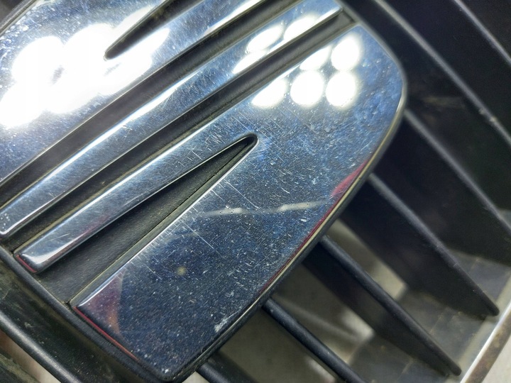 фото №7, Решітка радіатора решітка радіатора решітка бампера 6l0853651 seat ibiza iii 6l