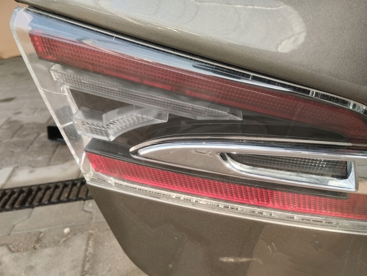 фото №6, Tesla s крышка багажника комплектная
