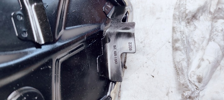 фото №5, Корпус розподільний вал audi a4 b8 a5 2.0 tfsi 06h109211