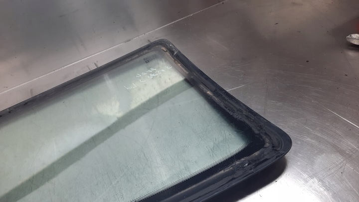 фото №3, Стекло кузовная правая opel corsa c 3 дверь