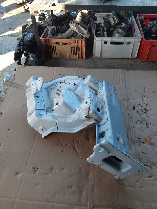 фото №1, Чверть лонжерон ліва перед tucson