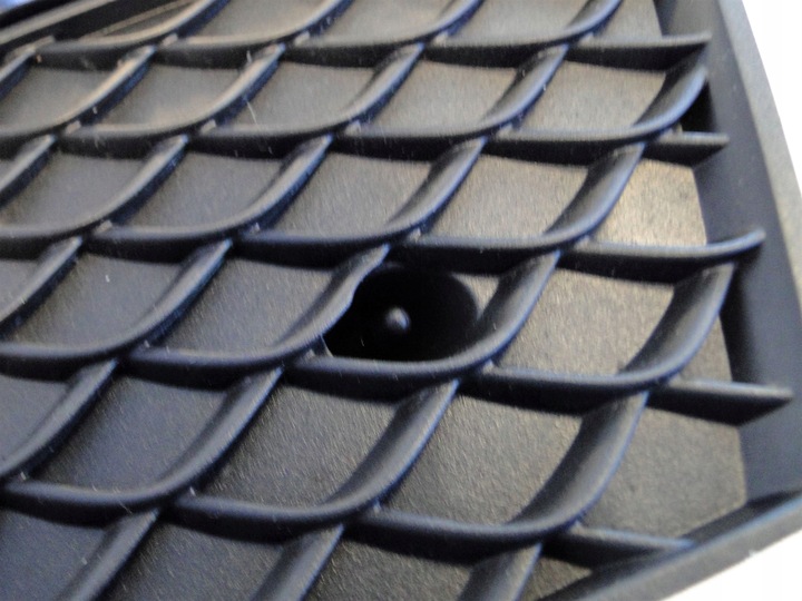 фото №13, Mercedes b w242 242 решётка левая хром led датчик