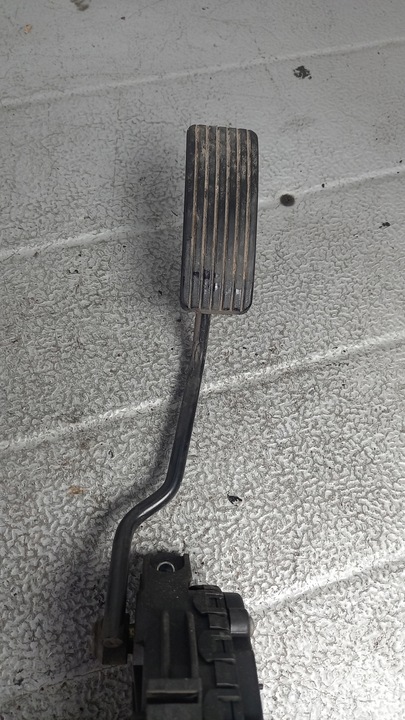 фото №4, Потенциометр газа volvo v40 1.9dci универсал