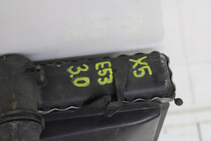 фото №10, Радіаторів води корпус вентилятора bmw x5 e53 3.0 d 2248724