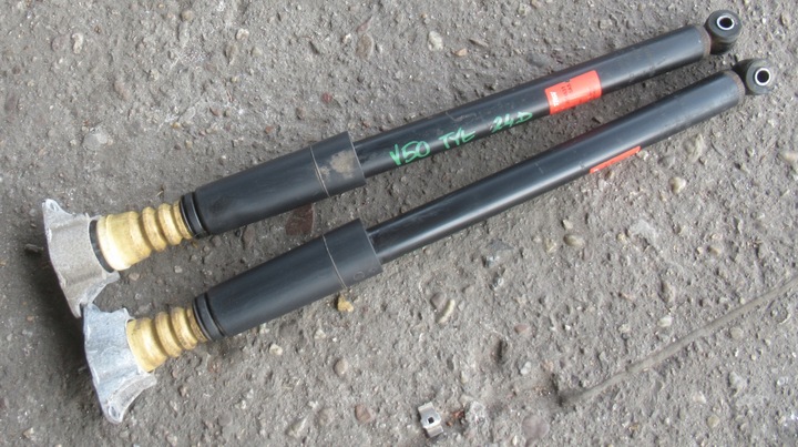 фото №1, Volvo v50 2.4 d 06r амортизатор зад jgt453t комплект