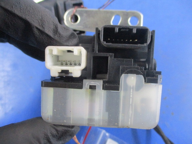 фото №13, Toyota corolla verso ii замок запалювання ключ кнопка старт сплав 626399-000