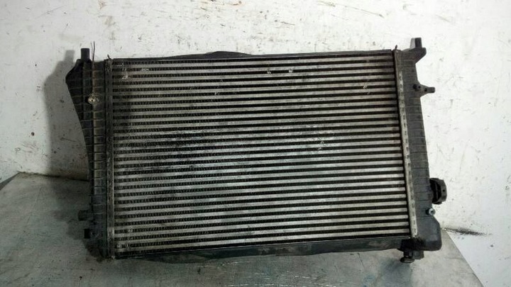 фото №1, Интеркулер volkswagen passat b6 2,0 tdi 3c0145803e