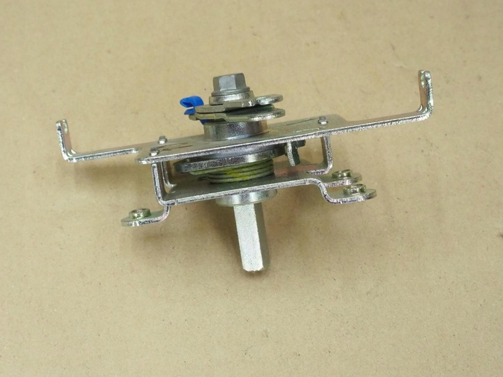 фото №10, Iveco daily iv v 14- замок двері лівий зад середній