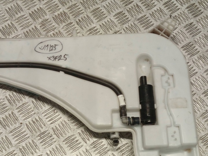 фото №11, Bmw (oem) 7341926 5 g30 g31 бачок омывателя (бачок жидкости омывателя)