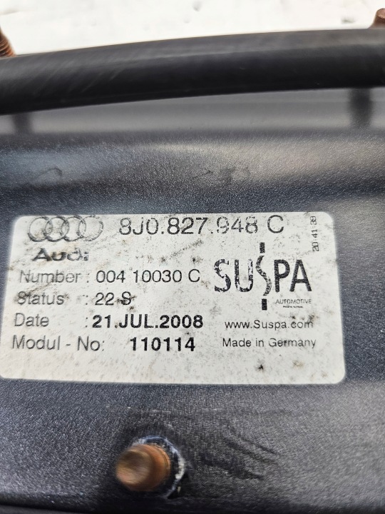 фото №10, Спойлер спойлер кришки зад s line audi tt 8j 8j0827948c