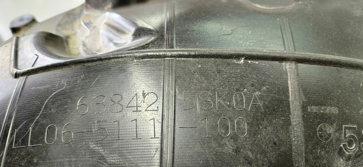 фото №10, Подкрылок nissan leaf ii 2017 - ze1 правые перед оригинал правые