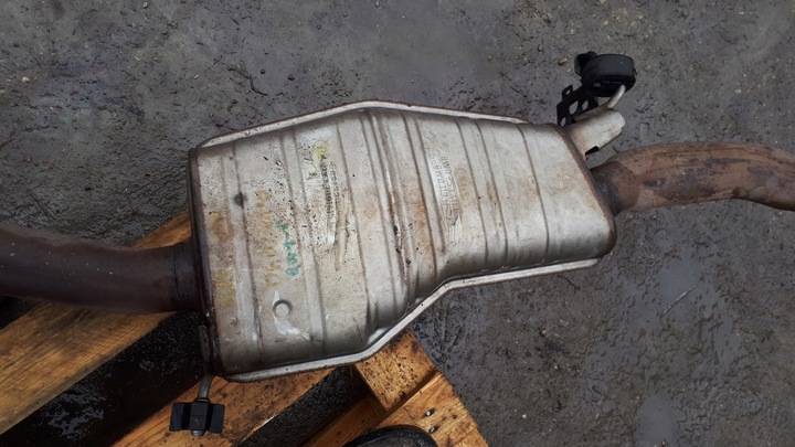 фото №13, A4 b9 8w глушитель выхлоп 3.0 tdi 8w0253411l