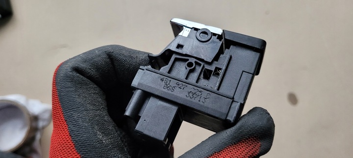 фото №7, S7 4g a7 кнопка гальма ручного 4g1927225c s6 c7 a6