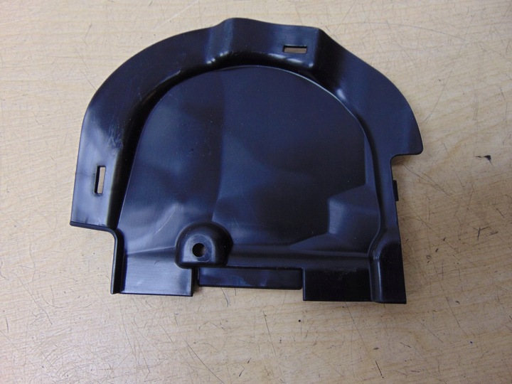 фото №5, Audi a4 b9 защита накладка подкрылки заглушка правая