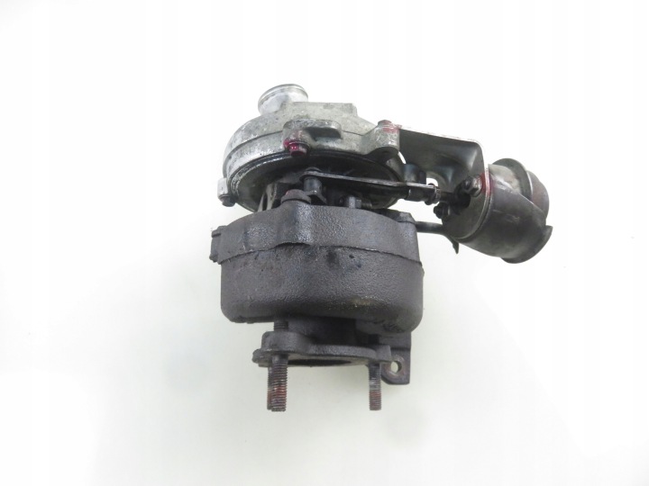 фото №10, Турбонагнетатель volvo v40 i 1.9 di t3 8200056883