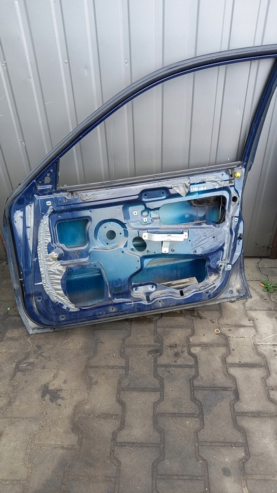 фото №13, Дверь правые перед mitsubishi carisma hb 97r