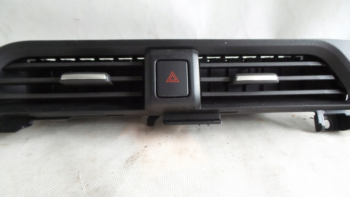 фото №5, Решітка повітропровід середня micra nissan k14 v 2020 повітропровід аварійні