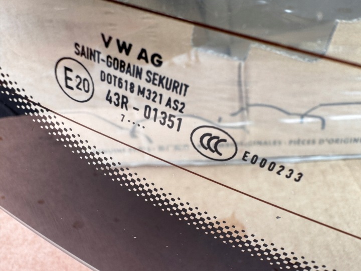 фото №5, Skoda karoq новая оригинальная стекло задняя зад 57a845049 nvb 57a845049nvb