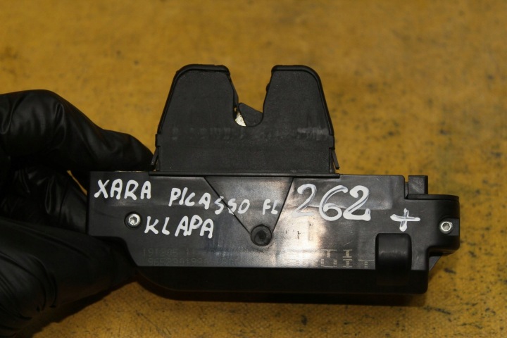 фото №7, Замок задней крышки 9652301980 xsara picasso