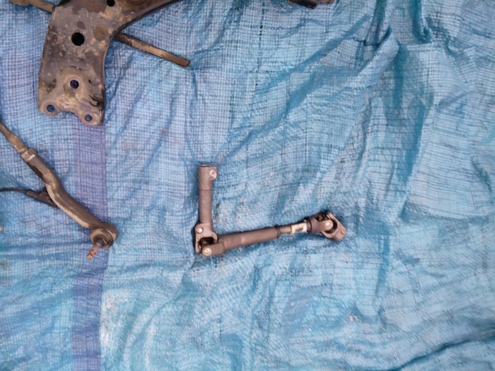 фото №10, Toyota verso 09- 2,0 2,2 поворотна опора амортизатор лівий перед