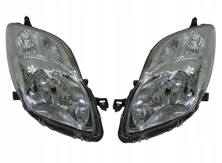 фото №1, Комплект фары toyota yaris 2009-2011 valeo